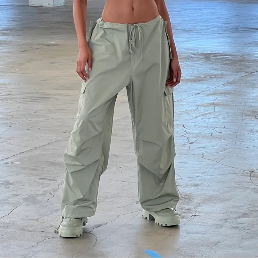 LE PARACHUTE PANT - SAGE